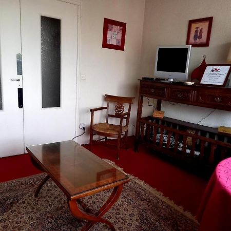 Apartamento L Ancienne Ferme Connantre Exterior foto